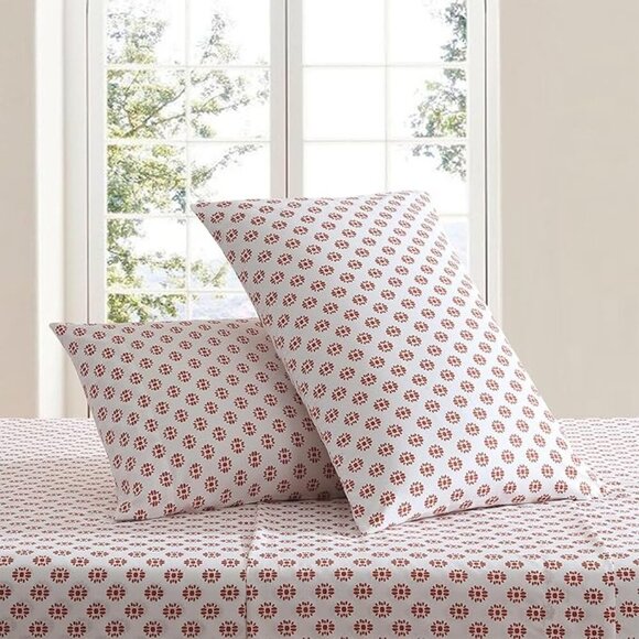 🆕King Bed Sheet White Medium Weight Matching Pillowcases Soft & Wrinkle Bed Set - Picture 2 of 6